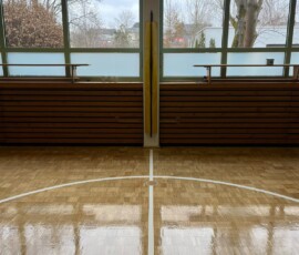 Versiegelter Parkettboden Sporthalle Pegnitz